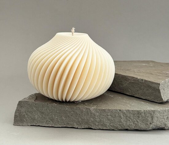 Soy wax candle "AELIA"